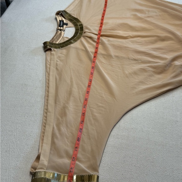 bebe Beige Blouse with Gold Metal Trim & Open Back - Size XS - Picture 14 of 16